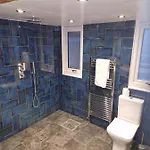 Ferienhaus Super District In Heart Of 3 Double Beds *