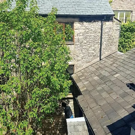 Super District In Heart Of 3 Double Beds Holiday home *