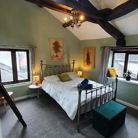 Holiday home Super District In Heart Of 3 Double Beds Kendal