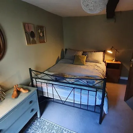 Super District In Heart Of 3 Double Beds Дом отдыха *